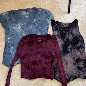 American Eagle Bundle Tie-Dye and Solid Tops Set Soft & Sexy XS